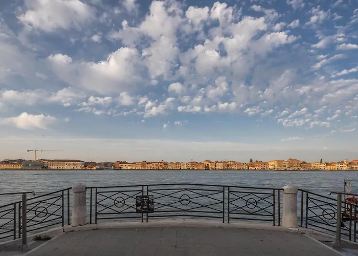 Accademia R&r Velence